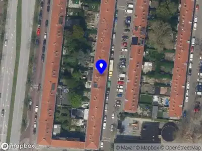 Ambulance met grote spoed naar de Tapuitstraat in Rotterdam