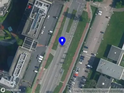 Ambulance met gepaste spoed naar de Laan van de Helende Meesters in Amstelveen