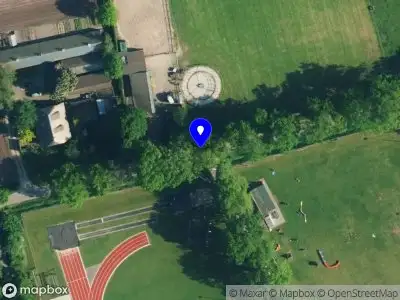 Politie naar de Broeklanderdijk in Raalte vanwege aanrijding met letsel