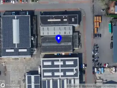 Ambulance met gepaste spoed naar de Handelstraat in Strijen