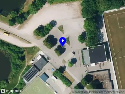 Brandweer met grote spoed naar de Zwanenveld in Emmen