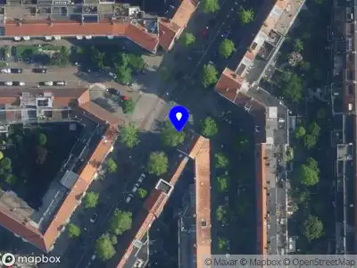 Ambulance met gepaste spoed naar de Theophile de Bockstraat in Amsterdam