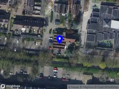 Ambulance met gepaste spoed naar de Goudsbloemstraat in 's-Gravendeel