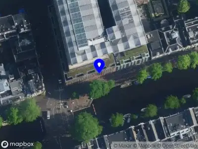 Traumahelikopter met grote spoed naar de Herengracht in Amsterdam