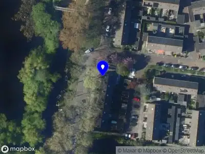 Ambulance met grote spoed naar de Iepenlaan in Enkhuizen