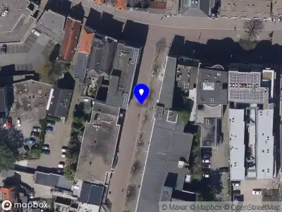 Politie met gepaste spoed naar de Dokter Brabersstraat in Roosendaal vanwege letsel