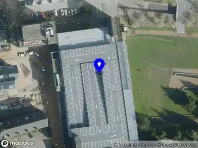 Brandweer met grote spoed naar de Veemarktstraat in Tilburg vanwege reanimatie