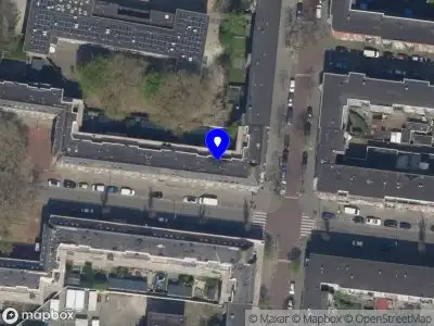 Ambulance met gepaste spoed naar de Bilderdijkstraat in Rotterdam