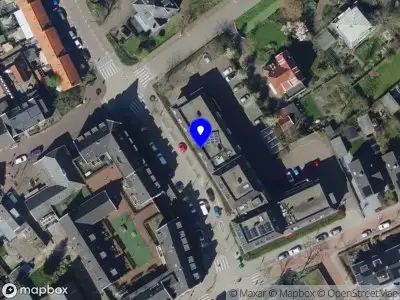 Ambulance met gepaste spoed naar de Waalstraat in Poortugaal