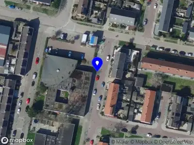 Ambulance met gepaste spoed naar de Margrietstraat in Oud-Beijerland