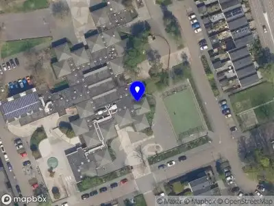 Brandweer met gepaste spoed naar de Lemsterlandhoeve in Vlaardingen