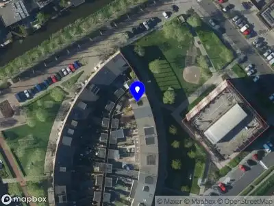 Ambulance met grote spoed naar de Helena Theodora Kuipers-Rietbergtuin in Heerhugowaard