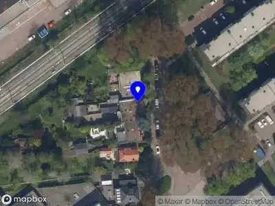 Ambulance met gepaste spoed naar de Van der Duyn van Maasdamstraat in Schiedam