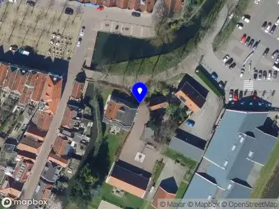 Ambulance met grote spoed naar de Toldam in Heenvliet