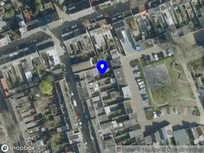 Politie met gepaste spoed naar de Koolzaadhof in Tilburg vanwege letsel