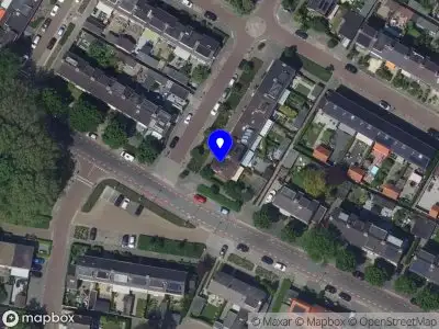 Ambulance met gepaste spoed naar de Burgemeester van Dorsserstraat in Dordrecht