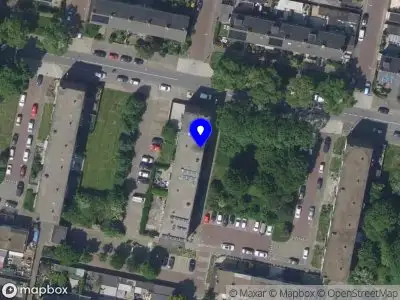 Ambulance met grote spoed naar de Spaarnestraat in Dordrecht