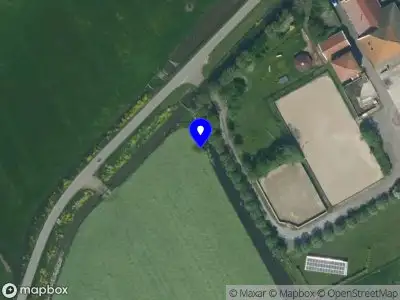Ambulance met grote spoed naar de Bus en Dam in Assendelft