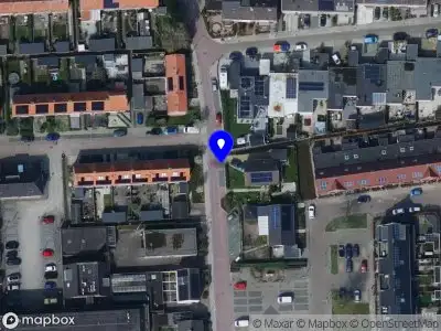 Ambulance met grote spoed naar de Claes Danckaertzstraat in Klaaswaal