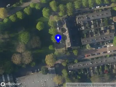 Ambulance met gepaste spoed naar de Johan Wagenaarlaan in Leiden