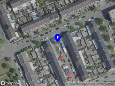 Brandweer met grote spoed naar de De Lambertstraat in Helmond vanwege gebouwbrand