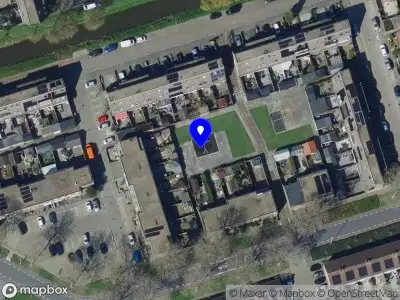 Ambulance met grote spoed naar de Ouverturelaan in Spijkenisse