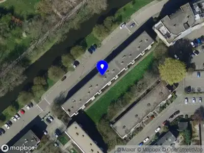 Ambulance met grote spoed naar de Jhr. De Savornin Lohmanstraat in Ridderkerk