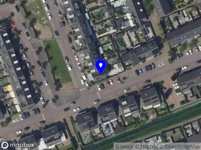 Ambulance met gepaste spoed naar de Moerasvaren in Hendrik-Ido-Ambacht