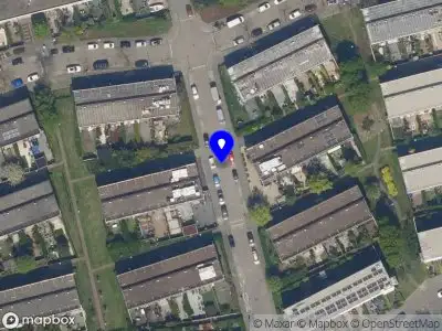 Ambulance met gepaste spoed naar de Klaas Dullemondstraat in Rotterdam