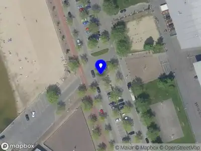 Brandweer met gepaste spoed naar de De Boulevard Noord in Bergen op Zoom vanwege een buitenbrand