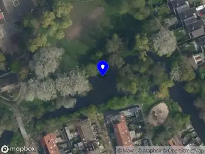 Ambulance met grote spoed naar de Bergse Maas in Pijnacker