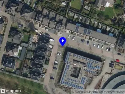 Brandweer met gepaste spoed naar de Straatweide in Prinsenbeek vanwege een liftopsluiting