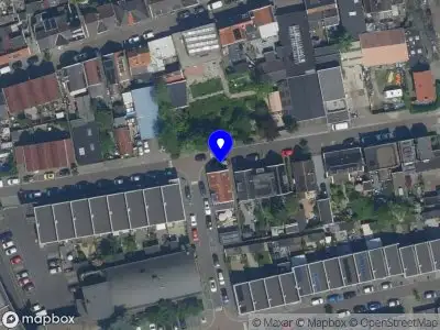 Ambulance met grote spoed naar de Zuidervaldeurstraat in Zaandam