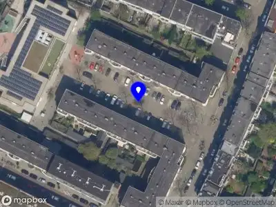 Ambulance met gepaste spoed naar de Jaffahof in Rotterdam