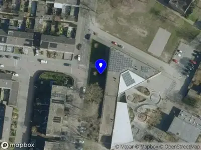 Politie met grote spoed naar de Van Anrooylaan in Tilburg vanwege letsel