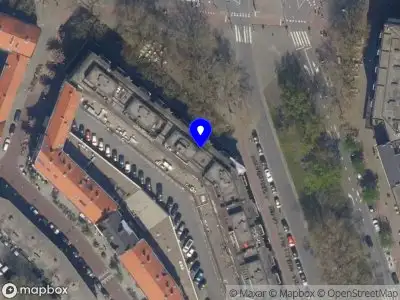 112 melding Ambulance met gepaste spoed naar de Mariniersweg in Rotterdam