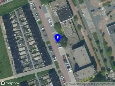 Ambulance met gepaste spoed naar de Kometenstraat in Purmerend