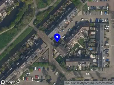 Ambulance met grote spoed naar de Snippendaal in Nieuwerkerk aan den IJssel