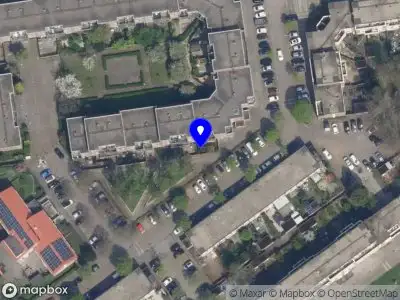 Ambulance met grote spoed naar de Klarinet in Rotterdam
