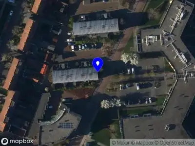 Ambulance met grote spoed naar de Dr. Sicco Mansholtstraat in Wieringerwerf