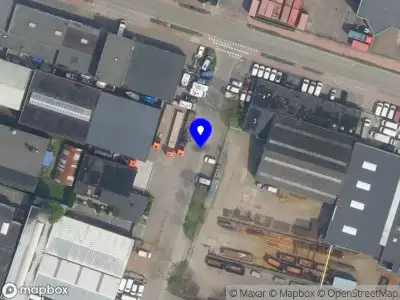 Brandweer met grote spoed naar de Industrieweg in Vianen vanwege stankoverlast