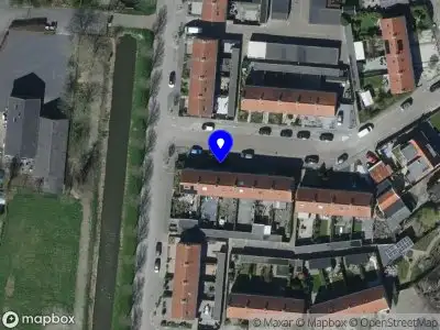 Ambulance met gepaste spoed naar de Violierstraat in Sommelsdijk