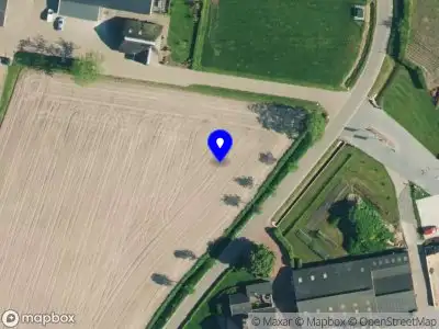 Ambulance en brandweer met grote spoed naar de Bremensallee in Oene vanwege grote brand