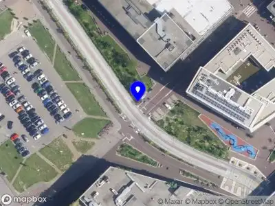 Politie naar de Baltimoreplein in Almere vanwege aanrijding met letsel