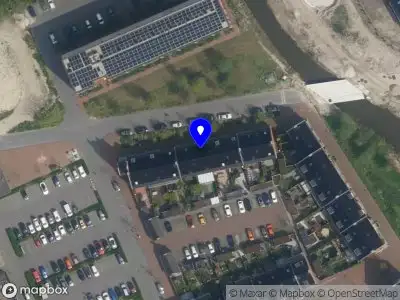 Ambulance met grote spoed naar de De Booijstraat in Delft