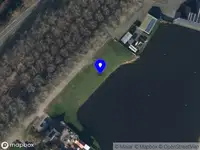 Brandweer met grote spoed naar de Oude Weerdingerdijk in Nieuw-Weerdinge vanwege een buitenbrand