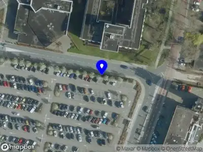 Brandweer met grote spoed naar de Dr. Deelenlaan in Tilburg vanwege middelgrote brand