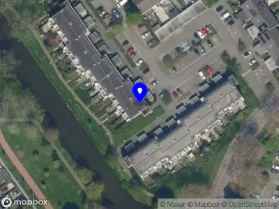 Ambulance met grote spoed naar de Savanne in Capelle aan den IJssel