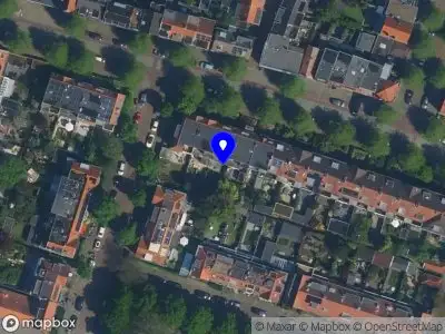 Ambulance met grote spoed naar de Zadelmakerslaan in Haarlem
