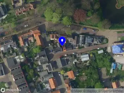 Ambulance met grote spoed naar de Prins Bernhardlaan in Egmond aan den Hoef